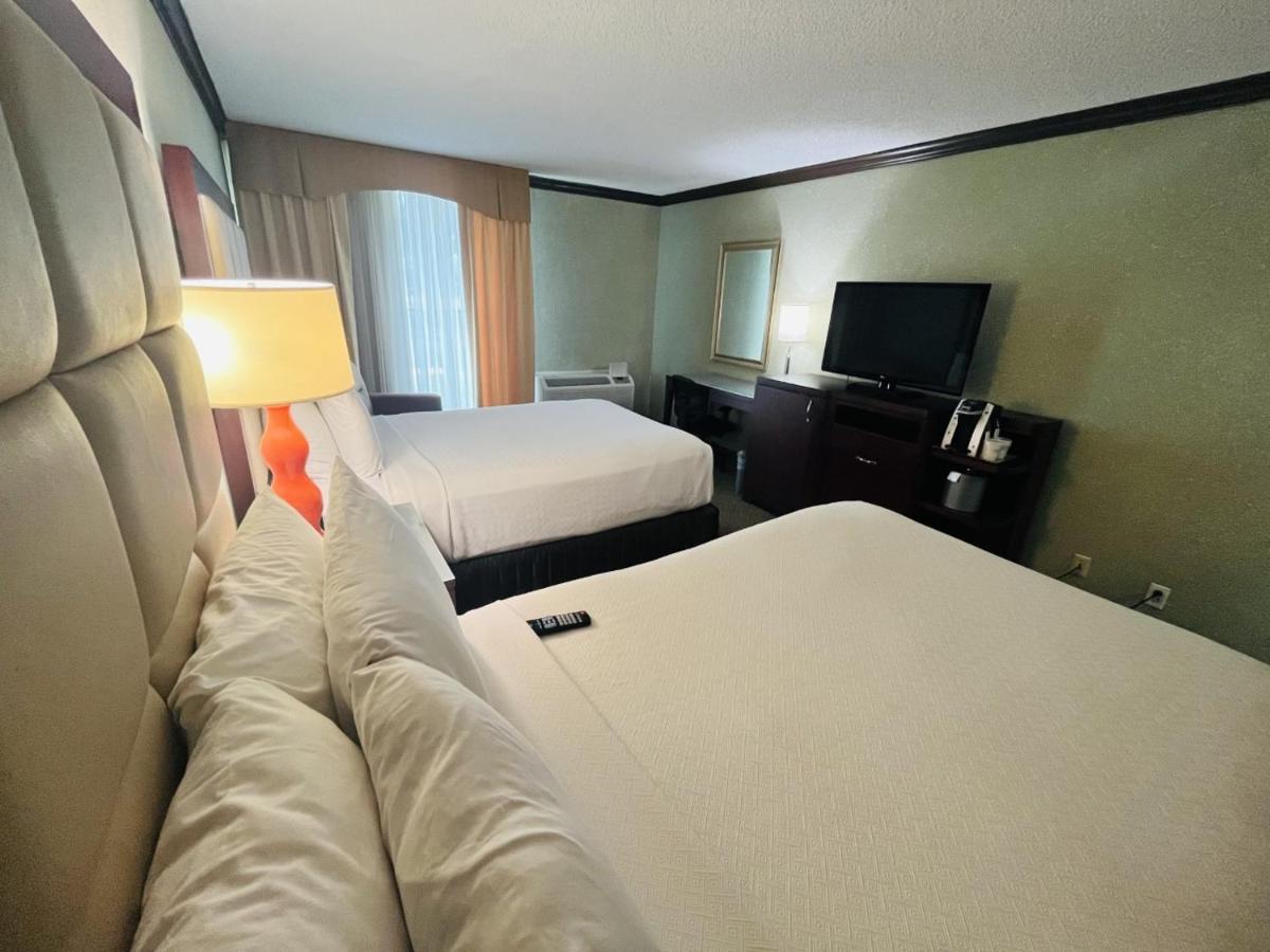 Wingate Houston Near Nrg Park/Medical Center Hotel Bagian luar foto