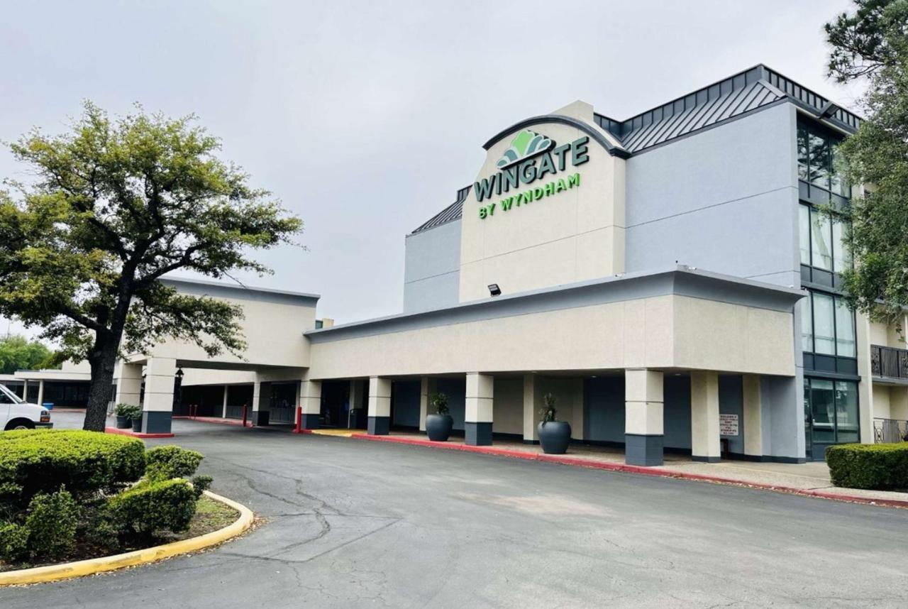 Wingate Houston Near Nrg Park/Medical Center Hotel Bagian luar foto